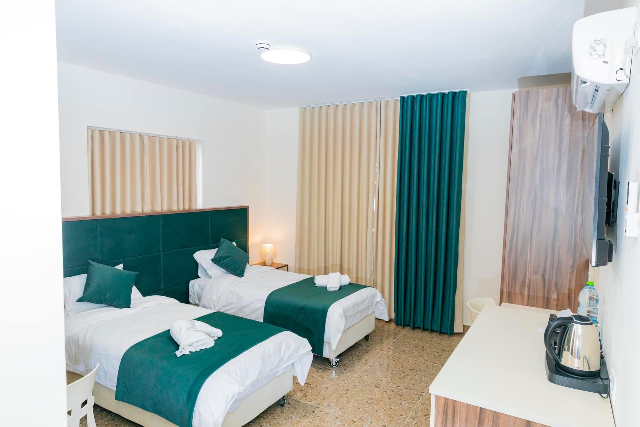 Standard Twin Beds (Balcony) at Isla Hotel